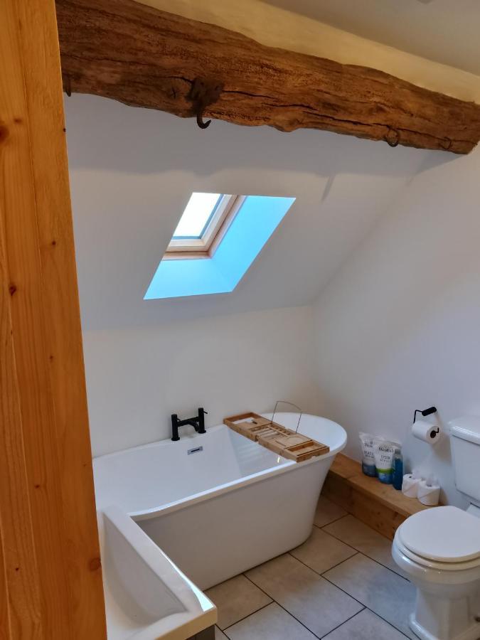 Sanctuary Inn Bolsover Bagian luar foto